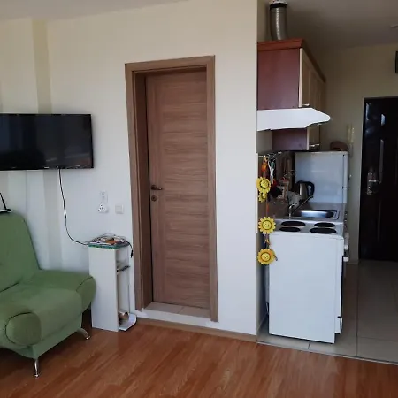 Fort Garden Apartment