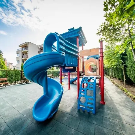 Fort Garden Апартамент *