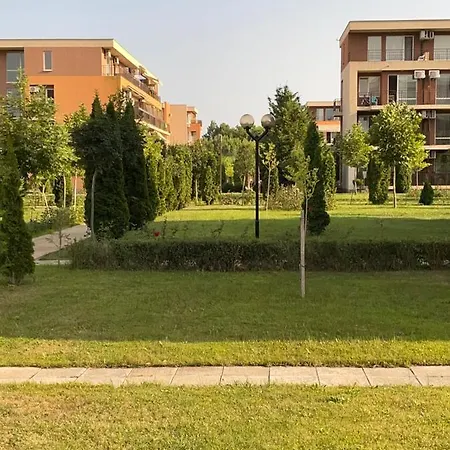 Fort Garden Апартамент
