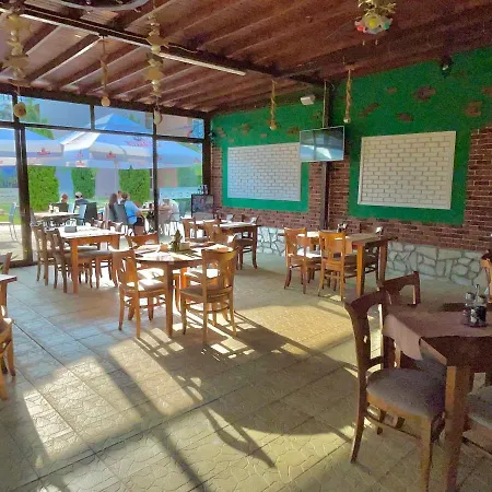 شقة Fort Garden